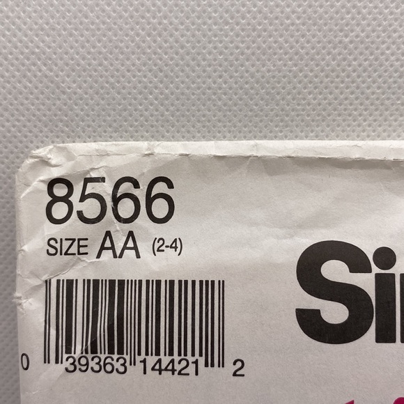 Simplicity 8566 Barbie Doll & Girls Clothing Sewing Pattern Uncut Sizes 2-4 - Picture 3 of 14